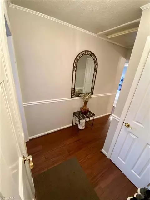 2135 Rivermeade Dr, High Point, NC 27265 photo 18