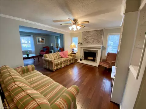 2135 Rivermeade Dr, High Point, NC 27265 photo 9