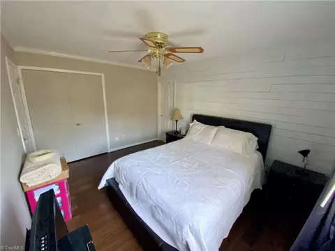 2135 Rivermeade Dr, High Point, NC 27265 photo 29