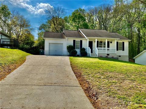 715 Mack St, Salisbury, NC 28146 photo 2