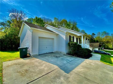 715 Mack St, Salisbury, NC 28146 photo 4