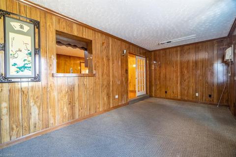 100 E Bellevue Dr, High Point, NC 27265 photo 18