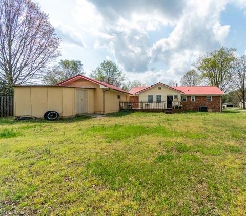 100 E Bellevue Dr, High Point, NC 27265 photo 29