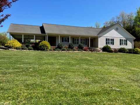 890 Elmore Rd, North Wilkesboro, NC 28659