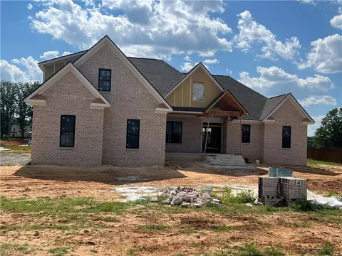 5427 Union Grove Rd, Oak Ridge, NC 27310