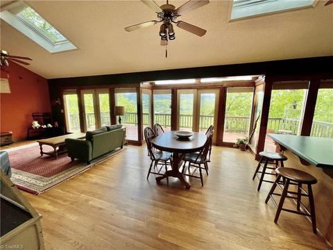 264 Fairview Dr, Traphill, NC 28685 photo 6