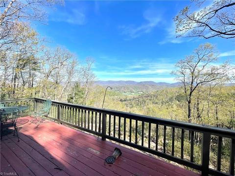 264 Fairview Dr, Traphill, NC 28685 photo 23
