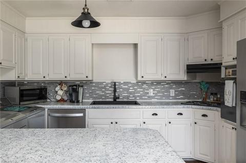 128 Shell Rd, Thomasville, NC 27360 photo 10