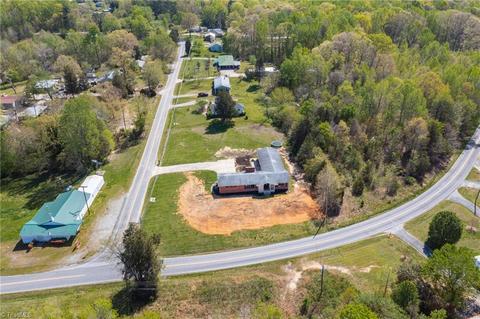128 Shell Rd, Thomasville, NC 27360 photo 34