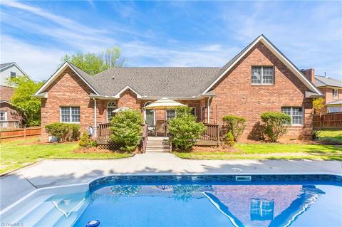 1218 Elmwood Ave, High Point, NC 27265