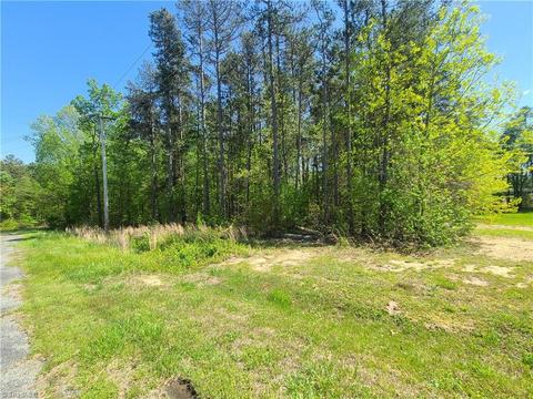 310 Hanes Ln, Lexington, NC 27295