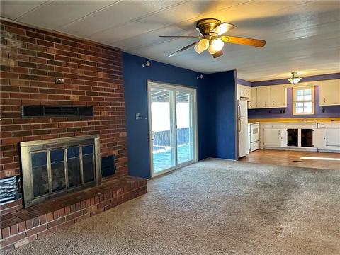 1695 Arbor Grove Church Rd, Purlear, NC 28665 photo 3