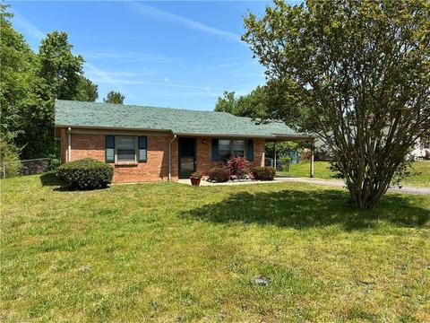 1213 Martin Luther King Jr Rd, Walnut Cove, NC 27052