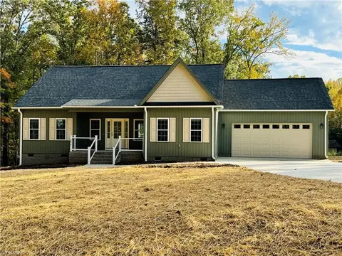 4875 Trinity Blvd, Trinity, NC 27370 photo 1