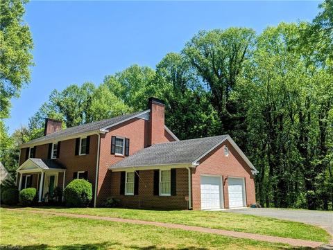 181 Beechtree Cir, Mount Airy, NC 27030 photo 2