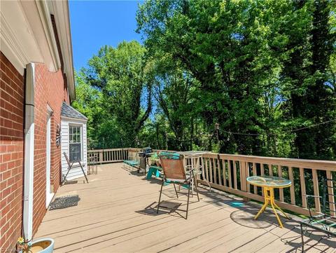 181 Beechtree Cir, Mount Airy, NC 27030 photo 5