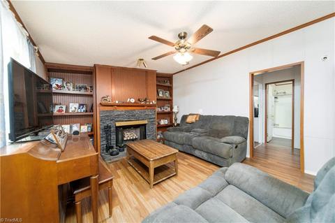 4902 Cashatt Rd, Trinity, NC 27370 photo 12