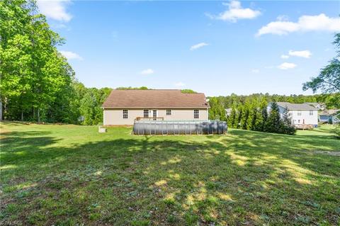 2398 Featherstone Ct, Trinity, NC 27370 photo 31