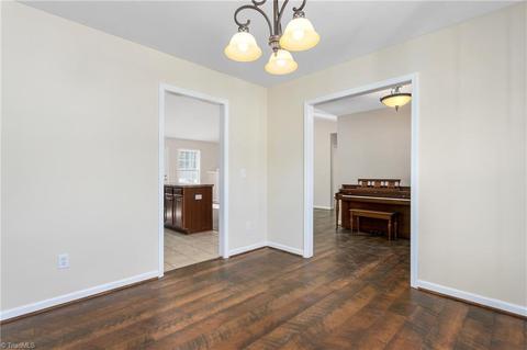 2398 Featherstone Ct, Trinity, NC 27370 photo 8