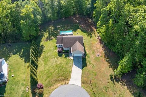 2398 Featherstone Ct, Trinity, NC 27370 photo 40