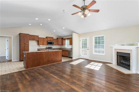 2398 Featherstone Ct, Trinity, NC 27370 photo 10