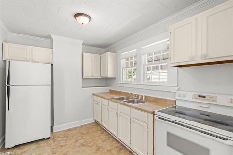 411 E State Ave, High Point, NC 27262 photo 9