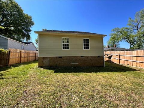 1427 E Commerce Ave, High Point, NC 27260 photo 17