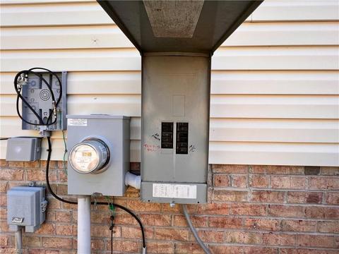 1427 E Commerce Ave, High Point, NC 27260 photo 19