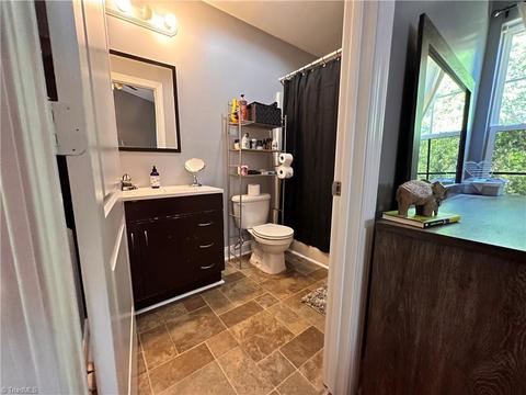 1427 E Commerce Ave, High Point, NC 27260 photo 13