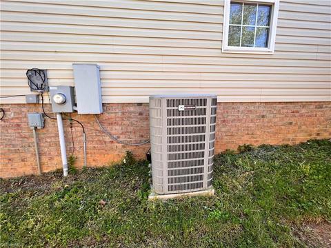 1427 E Commerce Ave, High Point, NC 27260 photo 20