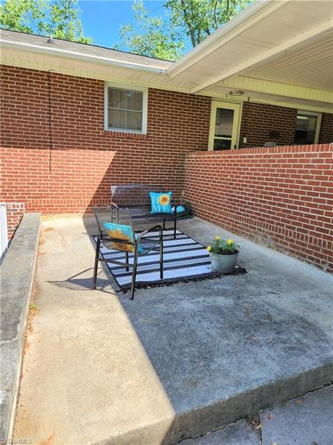 108 Hill St, King, NC 27021 photo 35