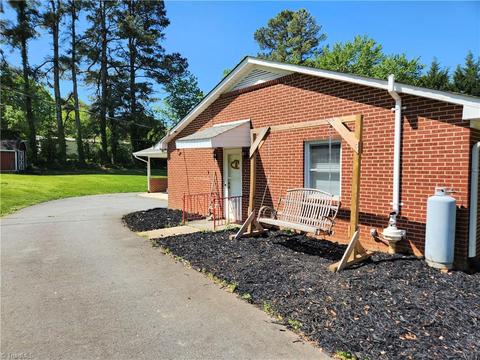 108 Hill St, King, NC 27021 photo 34
