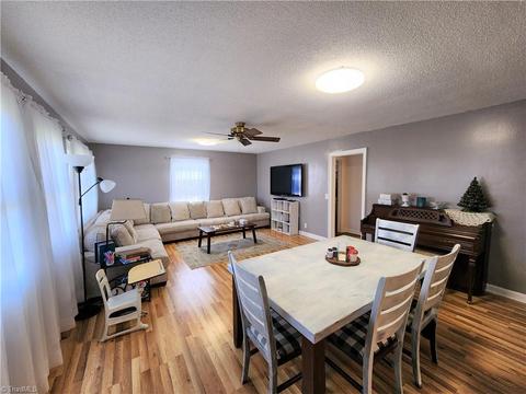 108 Hill St, King, NC 27021 photo 7