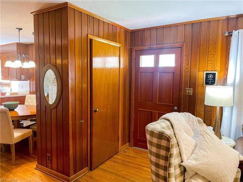 424 N Main St, Dobson, NC 27017 photo 2
