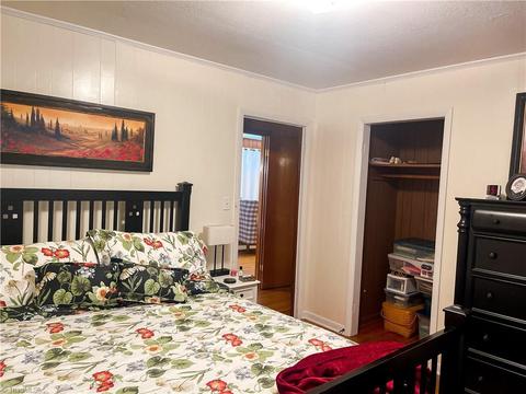 424 N Main St, Dobson, NC 27017 photo 15