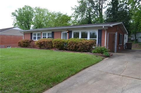 1702 Whitman Rd, Greensboro, NC 27405