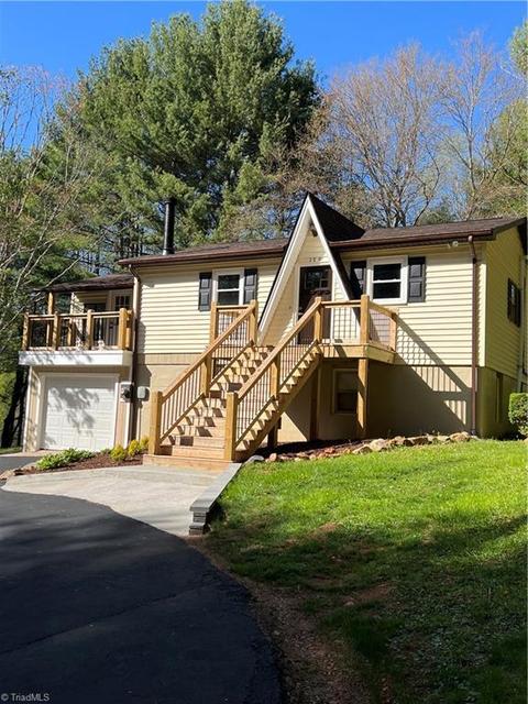 179 Doell Ln, Sparta, NC 28675