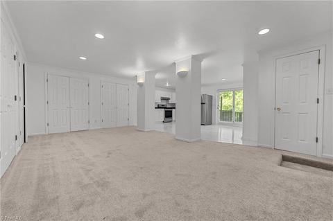 1710 Windsor Dr, High Point, NC 27262 photo 29