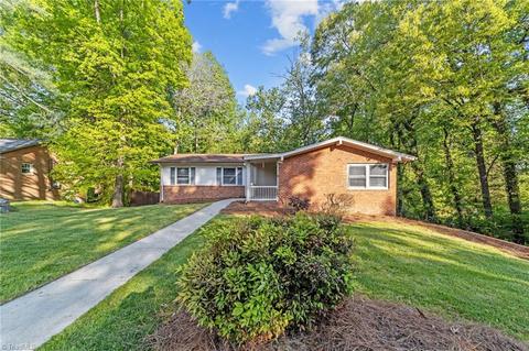 1710 Windsor Dr, High Point, NC 27262 photo 1