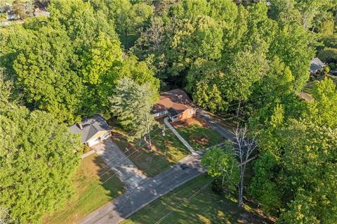1710 Windsor Dr, High Point, NC 27262 photo 49