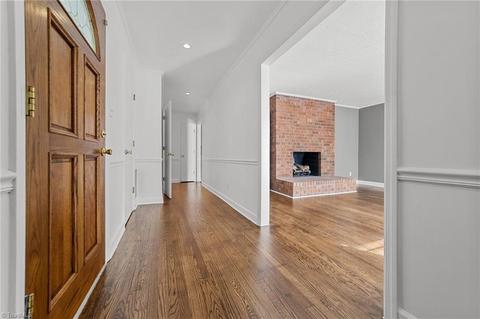 1710 Windsor Dr, High Point, NC 27262 photo 11