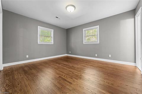 1710 Windsor Dr, High Point, NC 27262 photo 23