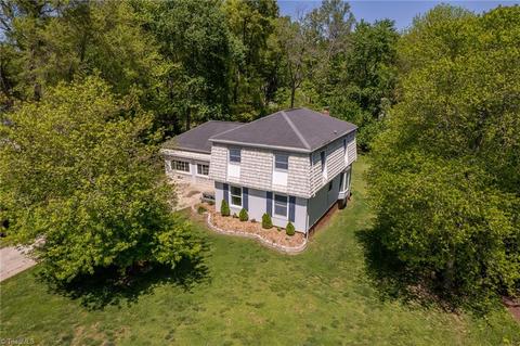 4264 Creekview Dr, Trinity, NC 27370 photo 1