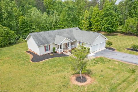 160 Setliff Rd, Reidsville, NC 27320