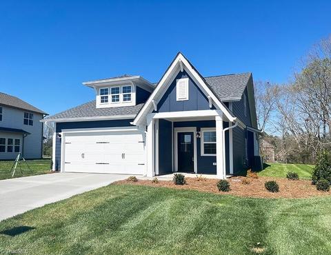1693 Ashmead Ln, Clemmons, NC 27012