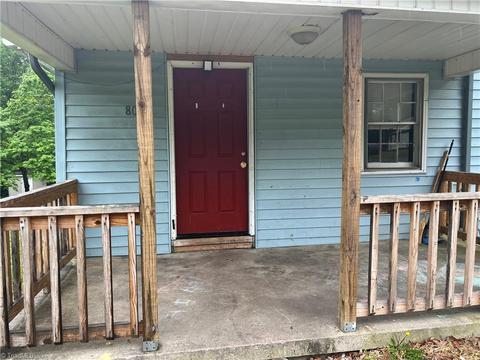800 Gaines Ave, High Point, NC 27263 photo 2