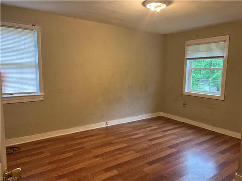800 Gaines Ave, High Point, NC 27263 photo 4