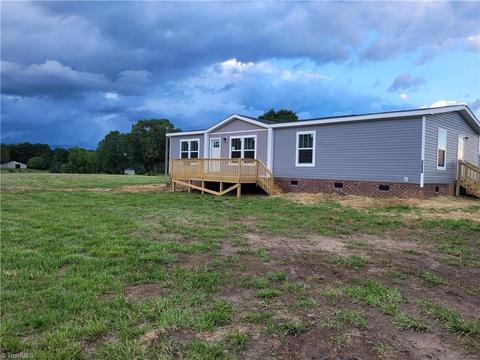 3658 Weeden St, Staley, NC 27355 photo 1