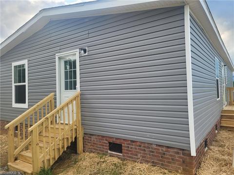 3658 Weeden St, Staley, NC 27355 photo 4