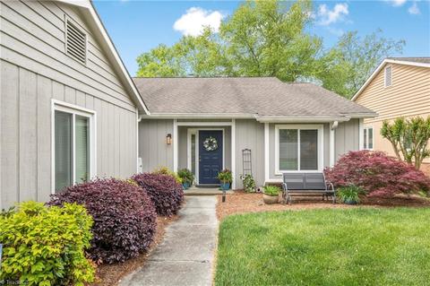 194 Hamilton Ct, Bermuda Run, NC 27006